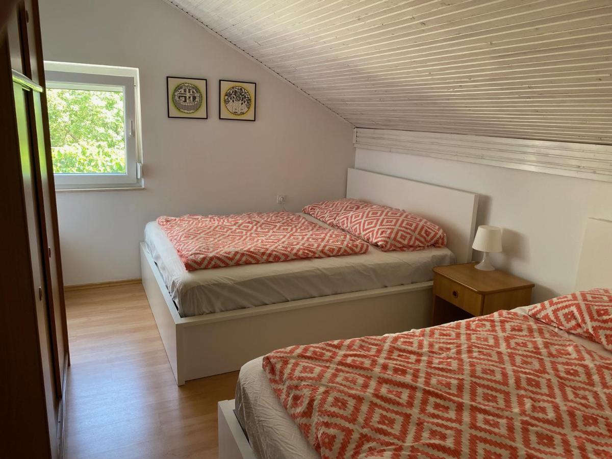 Seaview Apartments ヤドラニヴォ エクステリア 写真
